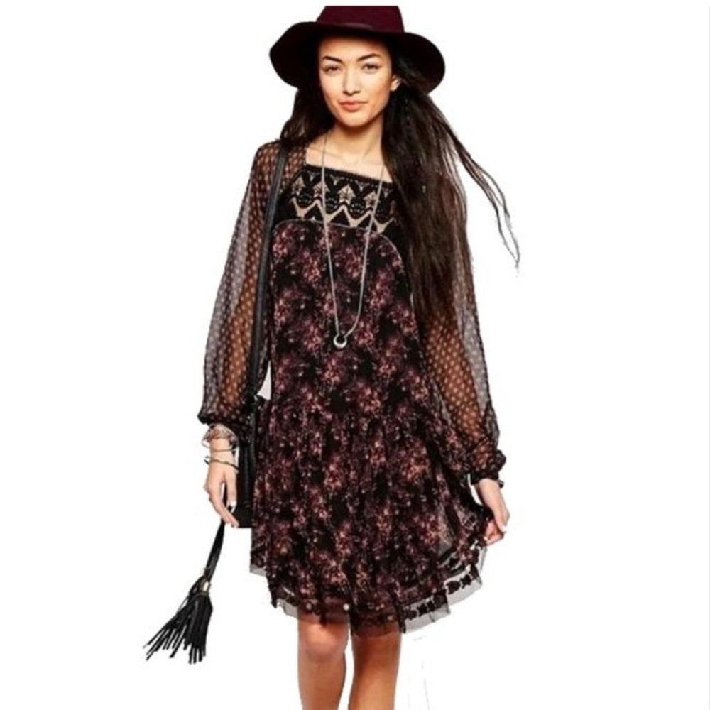 Free People Elsie Midnight Garden Floral Boho
Dress-EUC-SzXS -Peasant-Gypsy Vibe - Picture 2 of 10